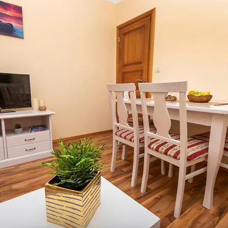 1 Bedroom Stunning In * Podstrana